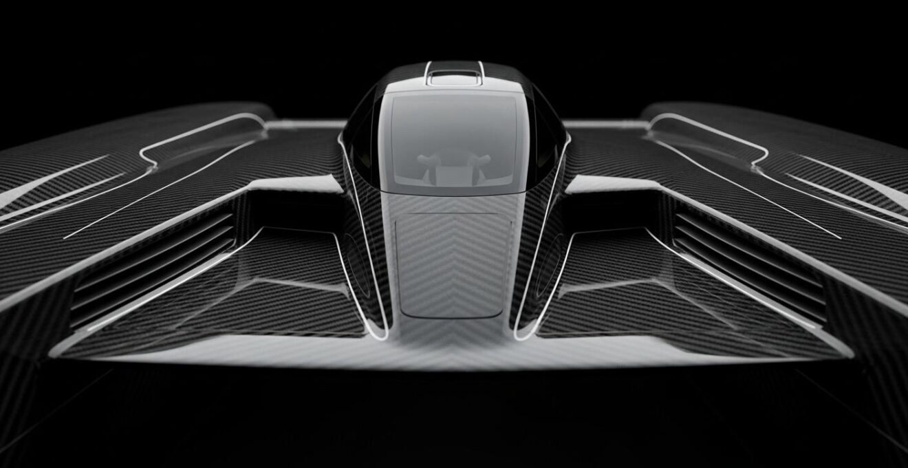 Vue détaillée d’un cockpit intégré de catamaran de course aérodynamique en carbone avec lignes épurées